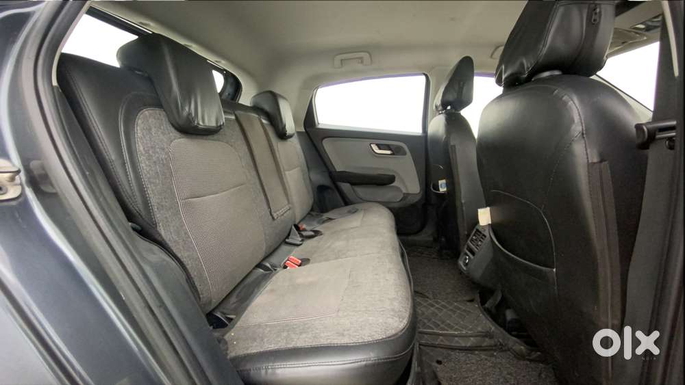 Tata Altroz Xz, 2020, Petrol