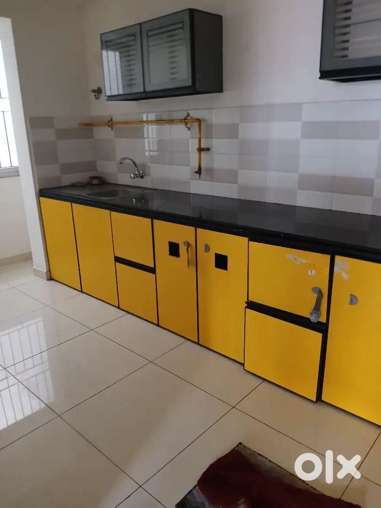 Three Bed room flat near Lalbugh