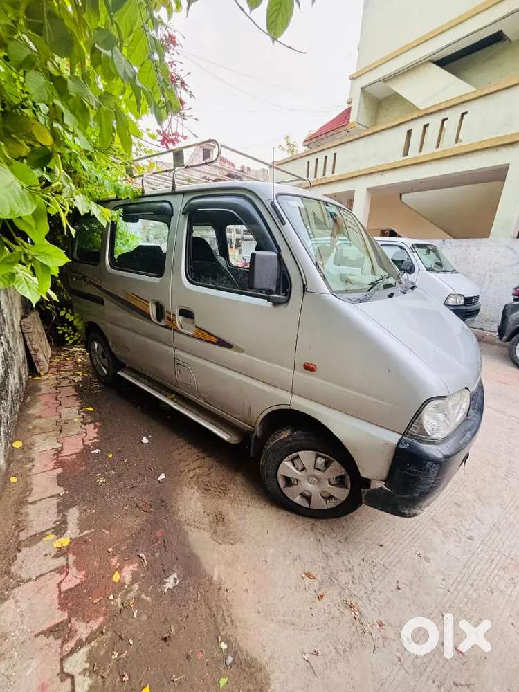 Maruti Suzuki Eeco 2017