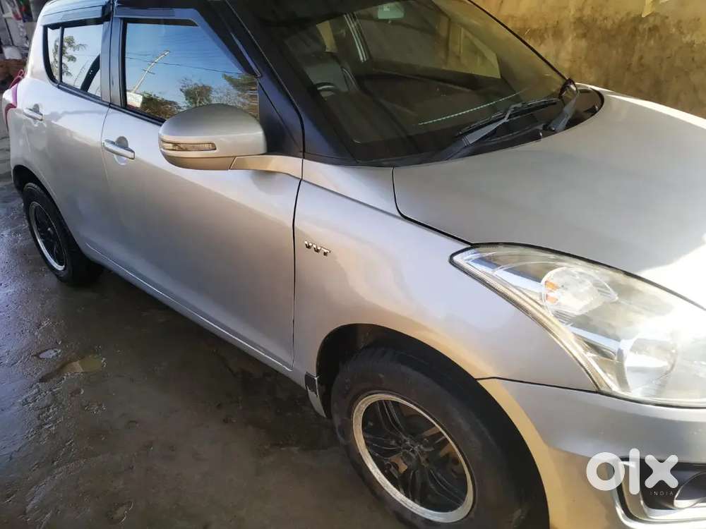 Maruti Suzuki Swift 2017 Petrol 48000 Km Driven