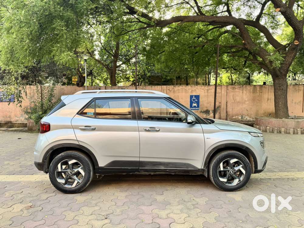 Hyundai Venue 1.0 Sx Plus Turbo Dct Dual Tone, 2019, Petrol