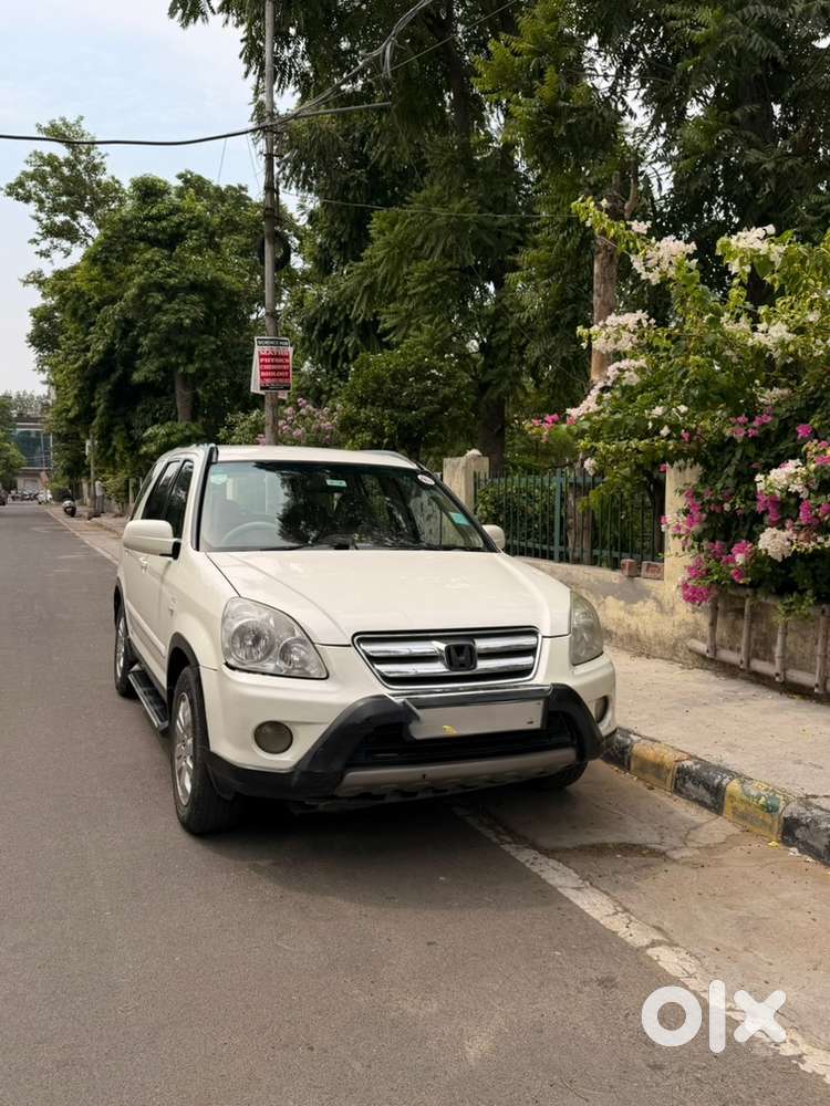 Honda Cr-v Petrol (automatic)