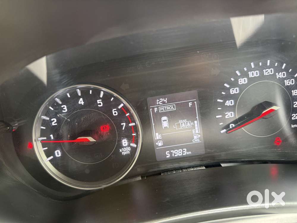 Maruti Suzuki Swift Vxi Cng, 2025, Cng & Hybrids