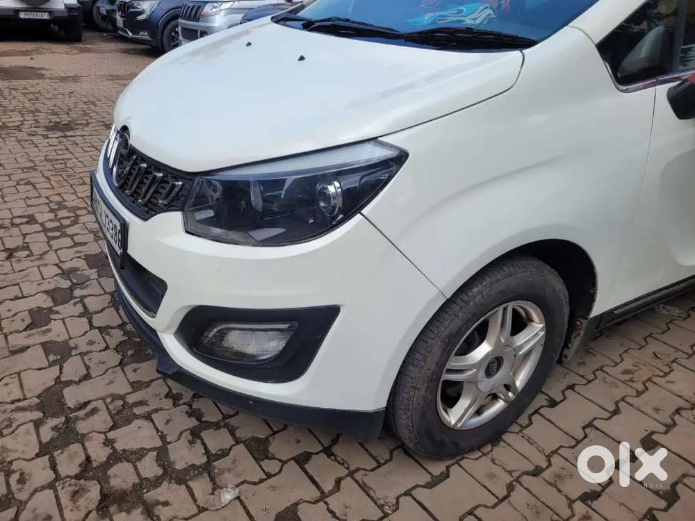 Mahindra Marazzo Diesel 2019