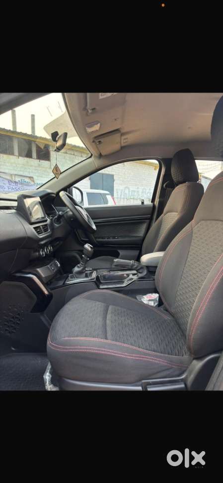 Renault Kiger Renault-kiger-rxz-1.0-ec, 2022, Petrol