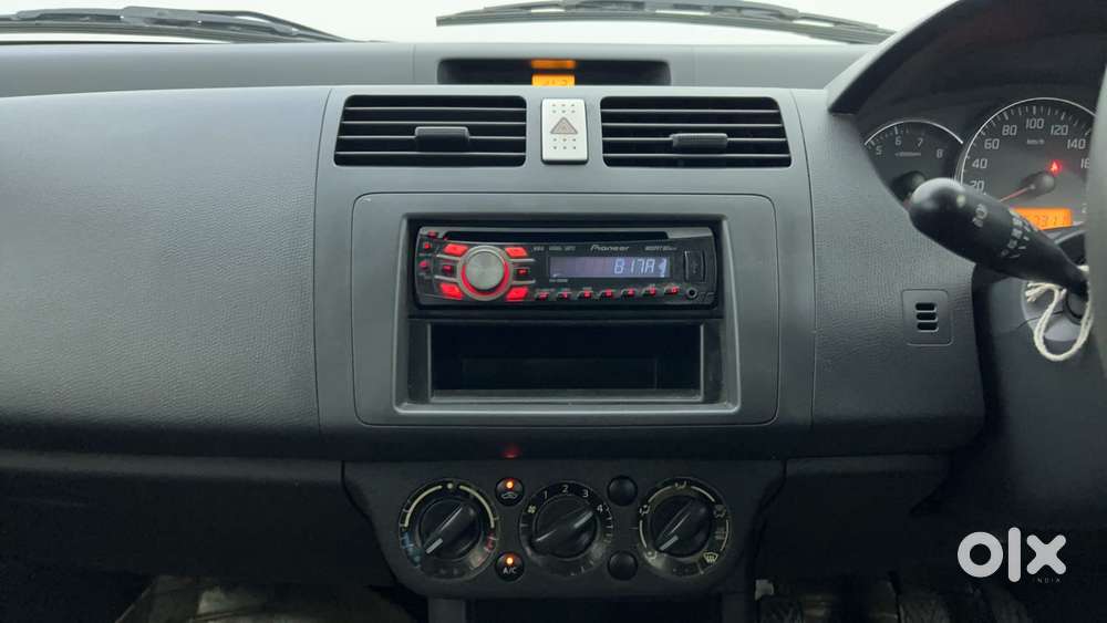 Maruti Suzuki Swift 2004-2010 Vxi Bsiv, 2011, Petrol