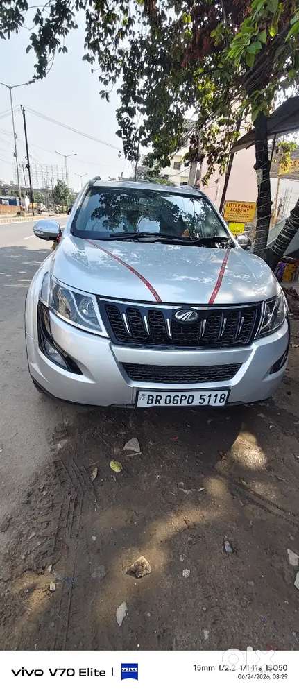 Mahindra Xuv 500 W10 Top Model