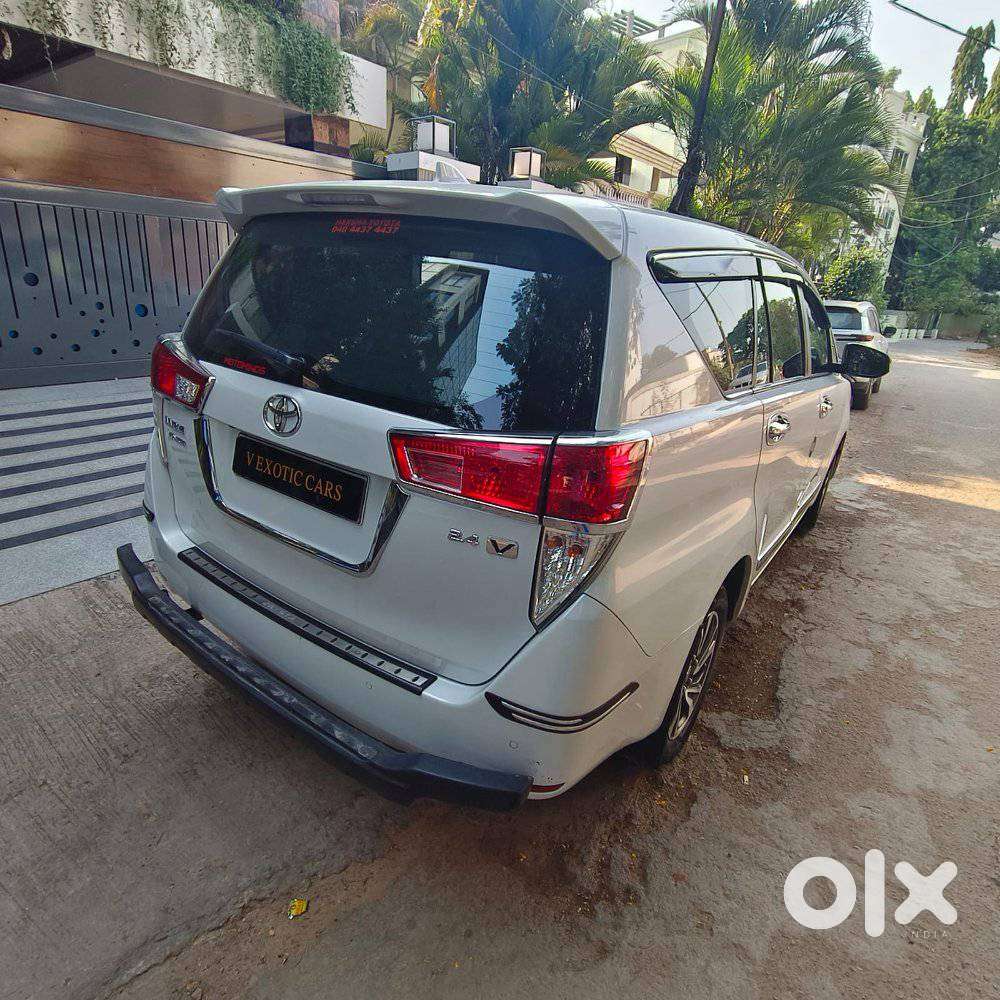 Toyota Innova Crysta 2.4 V 7 Str, 2023, Diesel