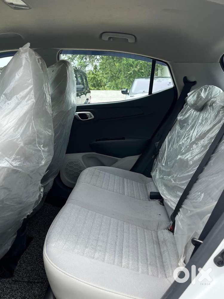 Hyundai Grand I10 Nios Sportz 1.2 Kappa Cng, 2025, Cng & Hybrids