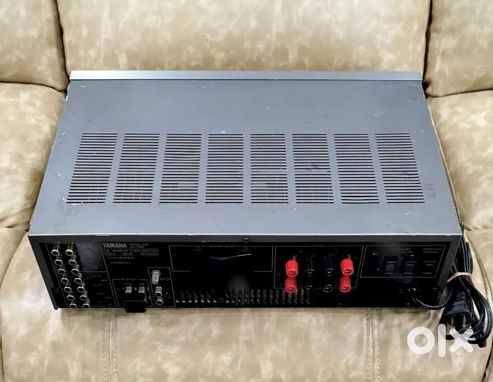 YAMAHA AX-640 STEREO AMPLIFIER - TVs, Video - Audio in undefined