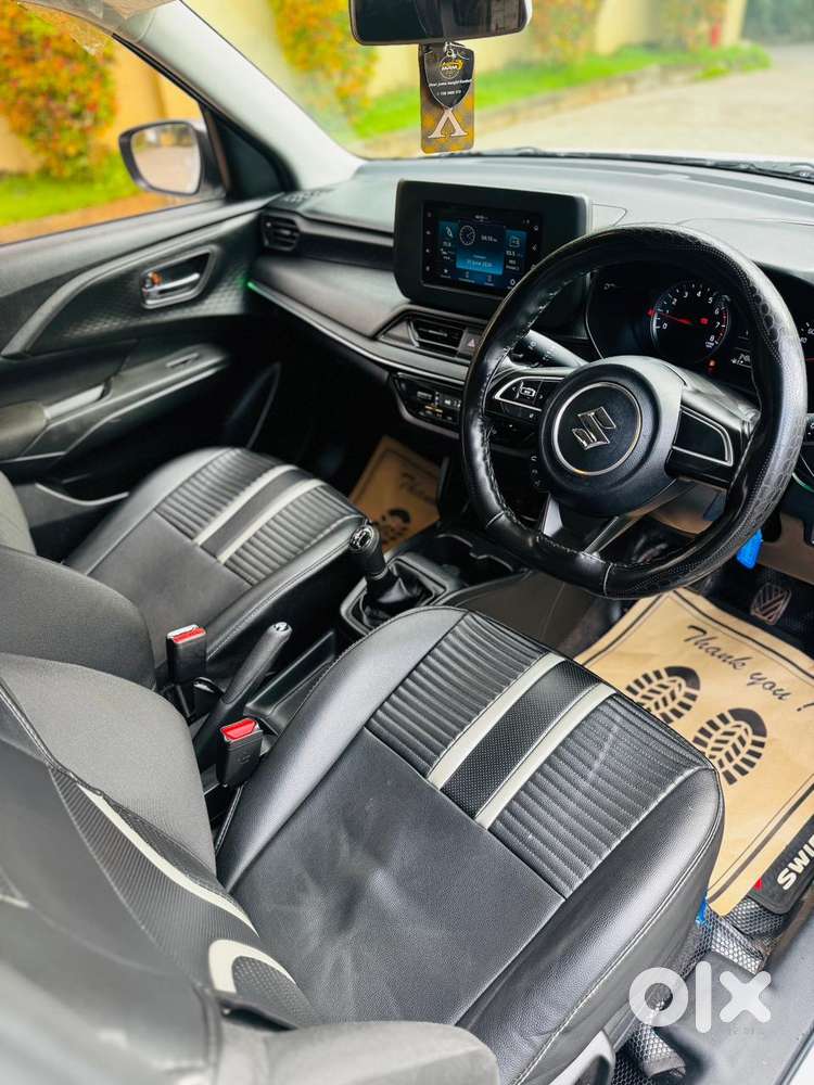 Maruti Suzuki Swift Vxi + Manual, 2024, Petrol