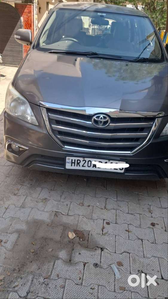 Toyota Innova 2.5 V – Brand New Condition  2016 Model  Single Owner
