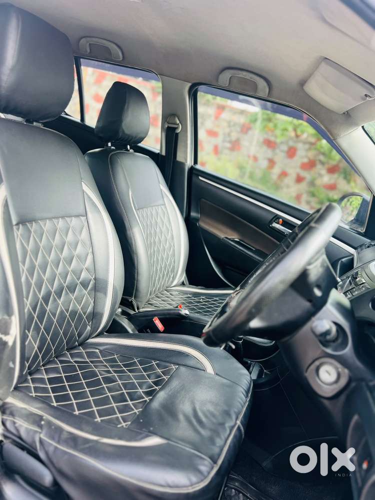 Maruti Suzuki Swift Vxi + Manual, 2017, Petrol