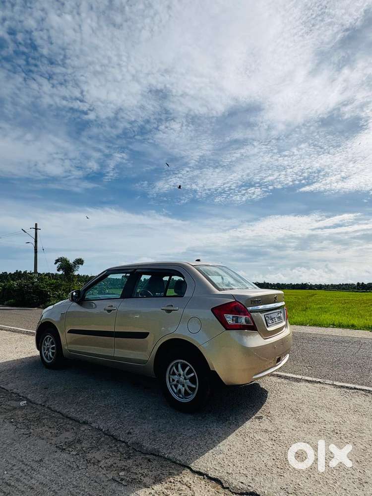 Maruti Suzuki Swift Dzire Vxi(o) Amt, 2013, Petrol