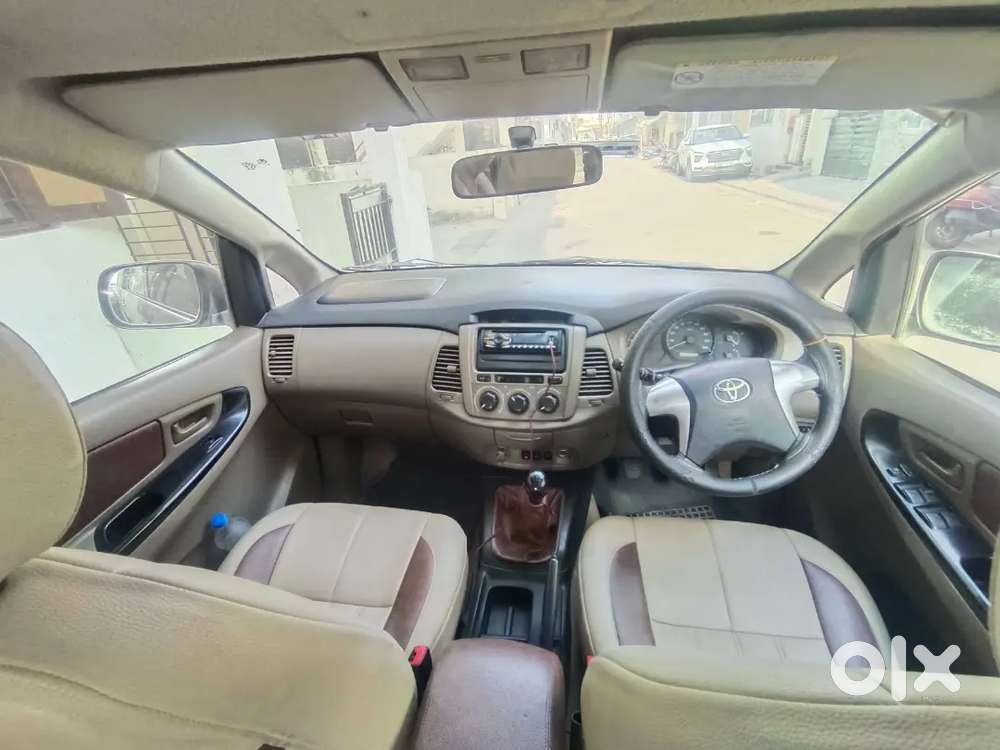 Toyota Innova 2016 Diesel Well Maintained