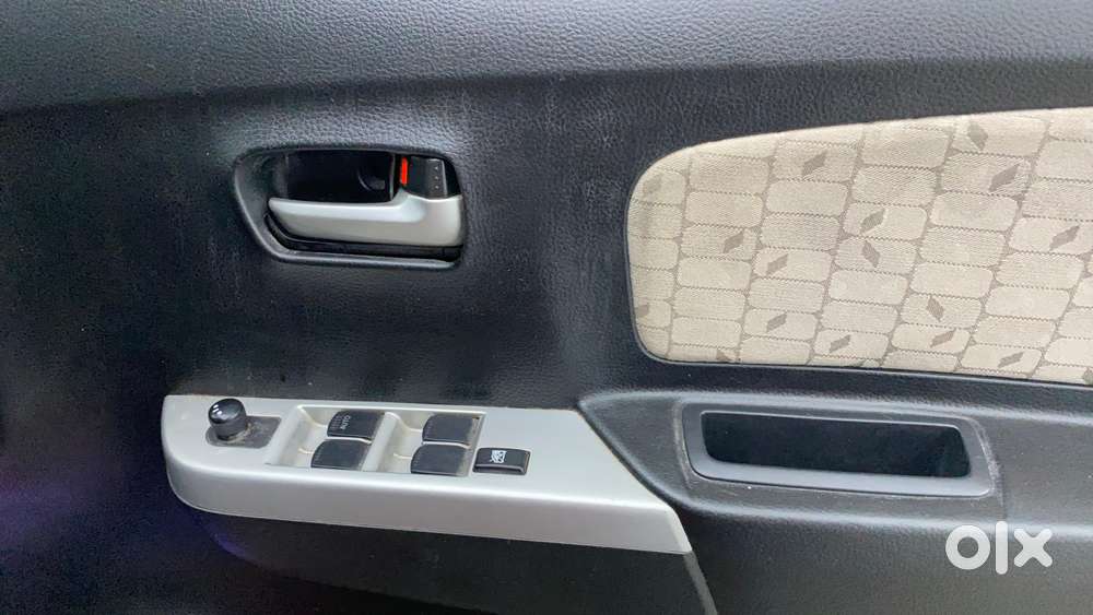 Maruti Suzuki Wagon R 1.0 2015-2019 Vxi Amt, 2015, Petrol