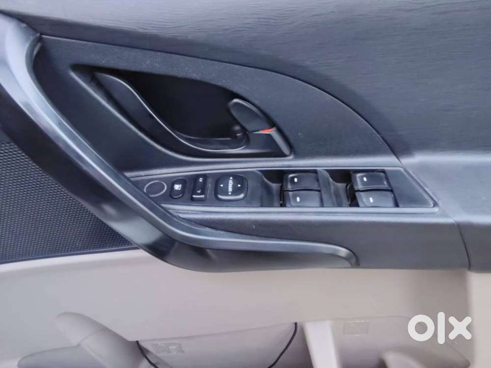 Mahindra Xuv500 W6 2wd, 2017, Diesel