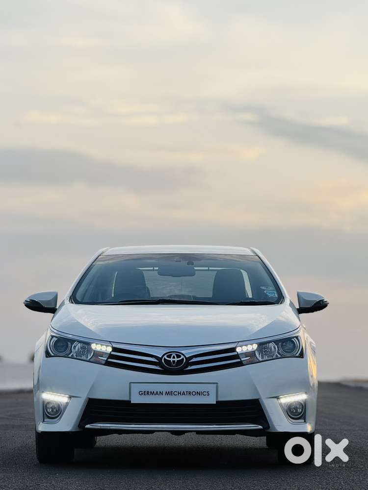 Toyota Corolla Altis Vl Mt, 2014, Petrol
