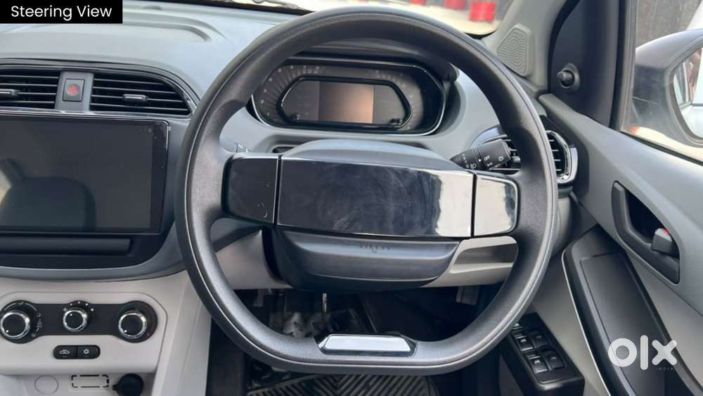 Tata Tiago Xe, 2026, Petrol