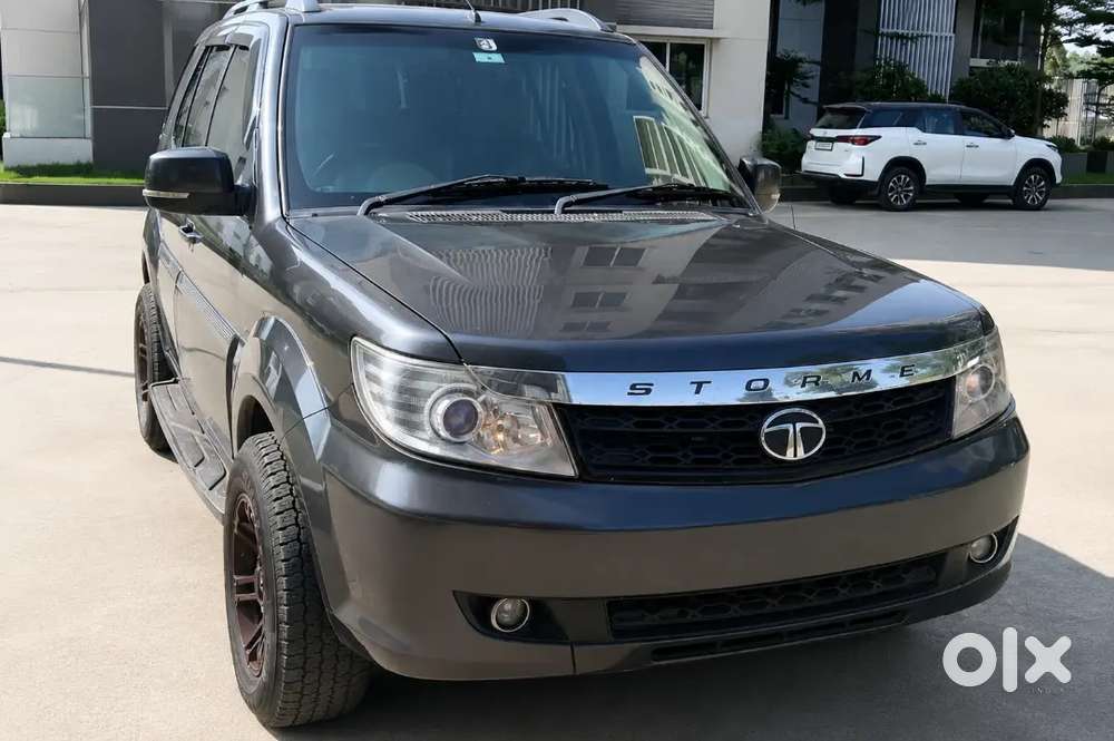 2019 Tata Safari Storme Km Driven. Dont Ask Cheap Price And Stay Away.