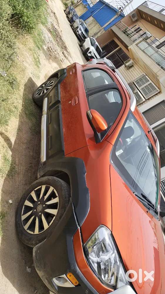 Toyota Etios Cross 2015 Cng & Hybrids 84776 Km Driven
