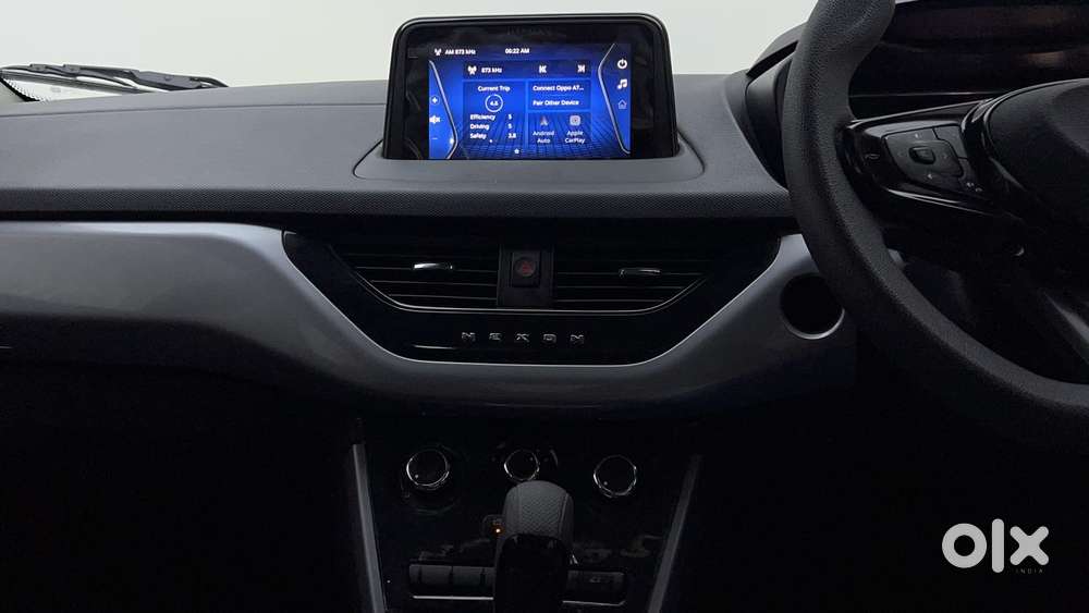 Tata Nexon 1.2 Revotron Xma Amt (s), 2023, Petrol