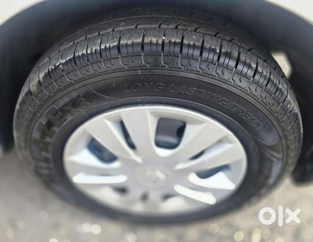 Maruti Suzuki Swift Dzire 1.3 Vxi, 2014
