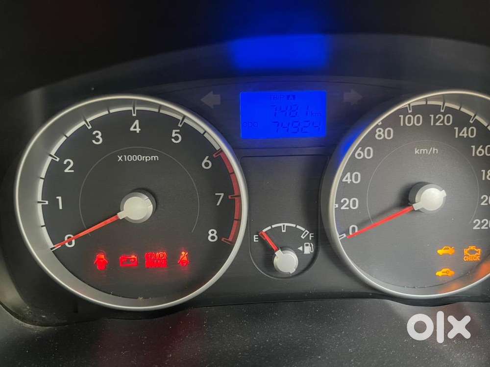 Hyundai Verna 2010 Petrol Well Maintained