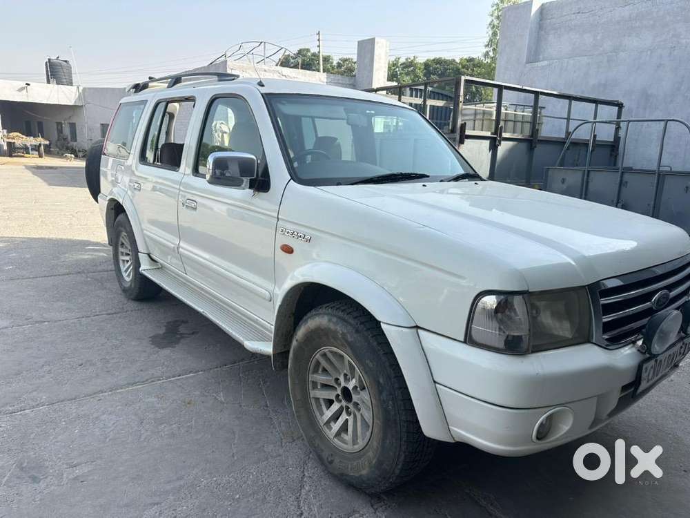 Ford Endeavour Diesel Car 2006