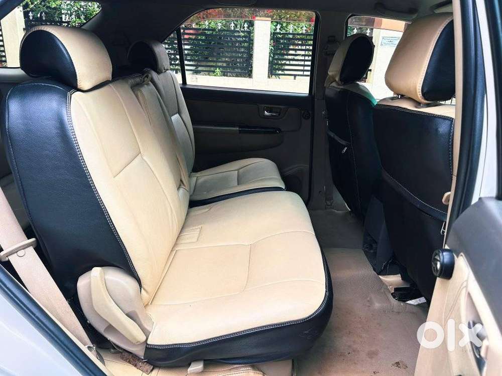 Toyota Fortuner 3.0 4x4 Manual, 2012, Diesel