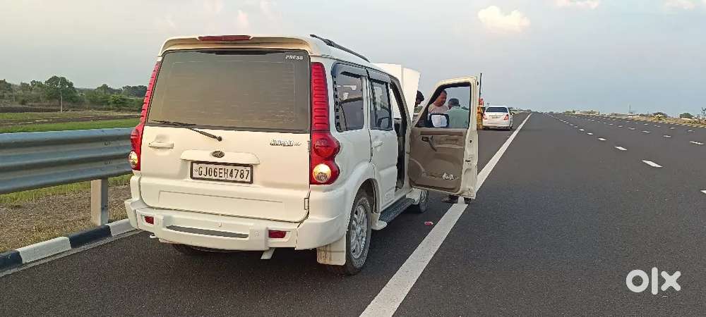 Mahindra Scorpio Diesel 2011