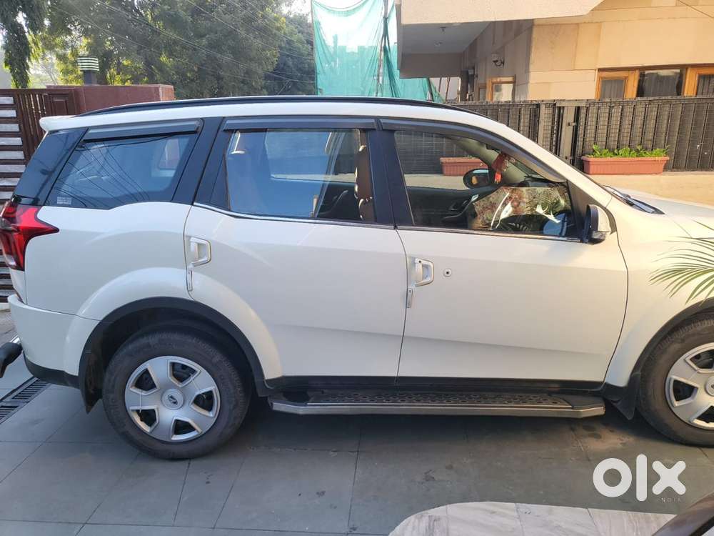 Mahindra Xuv500 ,excellent Condition,diesel 90000 Km Driven