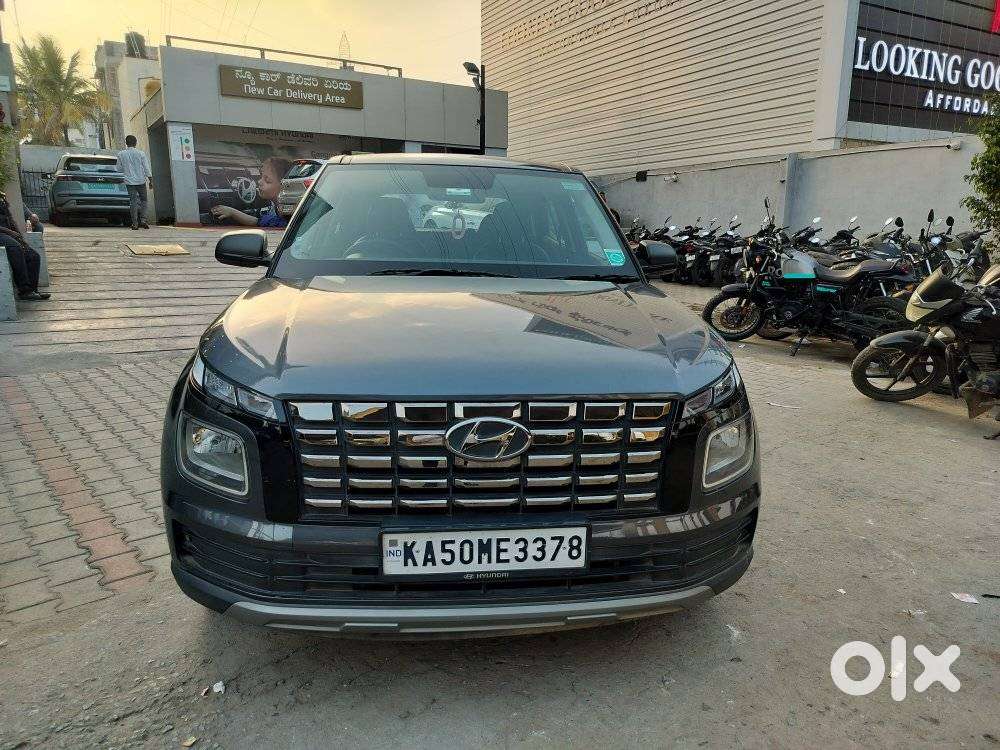 Hyundai Venue E 1.2 Petrol, 2025, Petrol