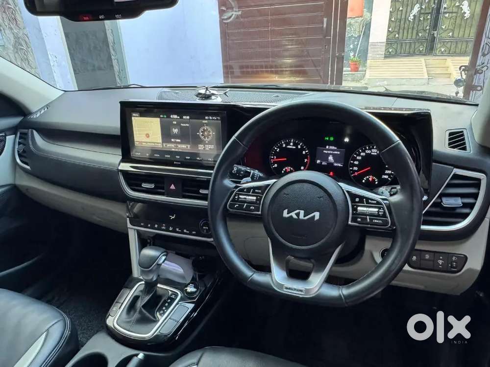 Kia Seltos 2023 Petrol 13600 Km Driven