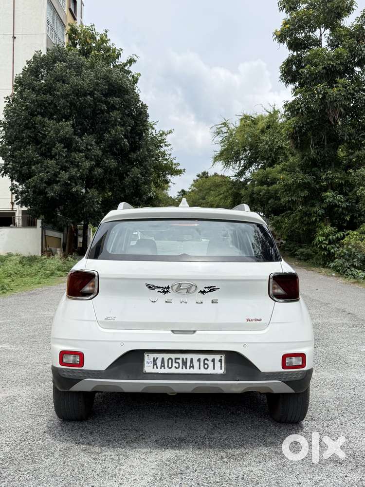 Hyundai Venue 1.0 SX (O) Turbo DCT, 2020, Petrol
