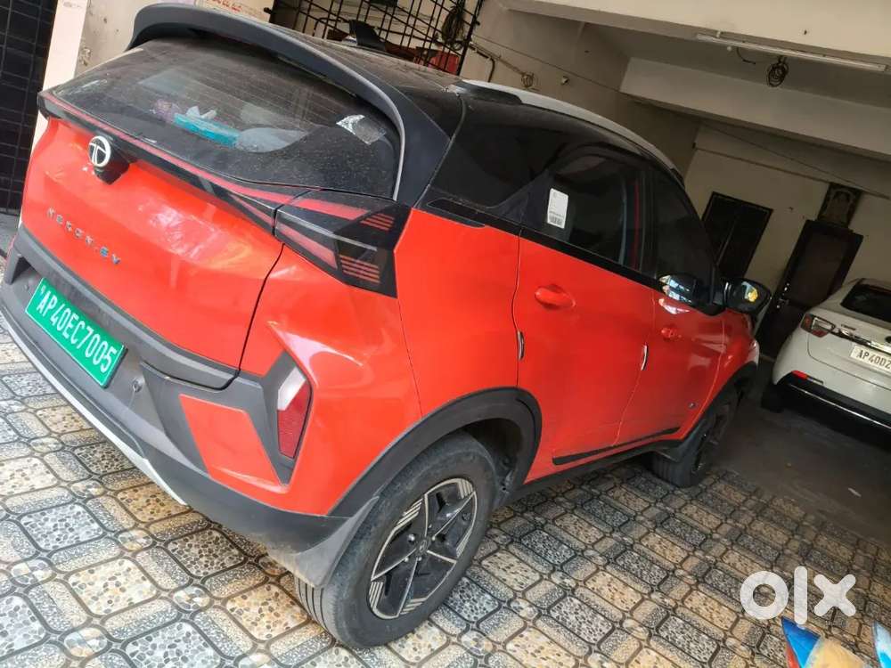 Nexon Ev 2024 Empowered Plus 45