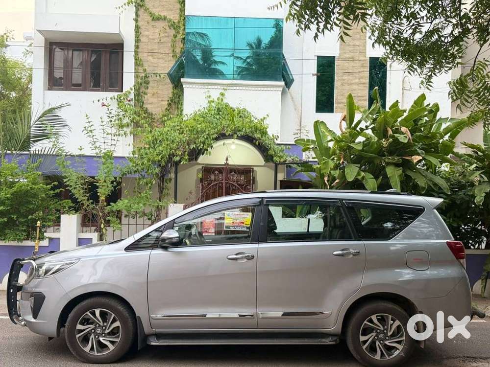 Toyota Innova Crysta 2.4 G Plus Mt 7 Str, 2022, Diesel