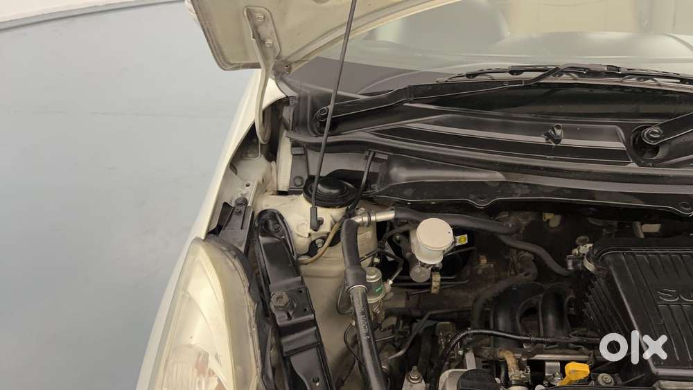 Maruti Suzuki Swift Dzire 1.3 Vxi, 2013, Petrol