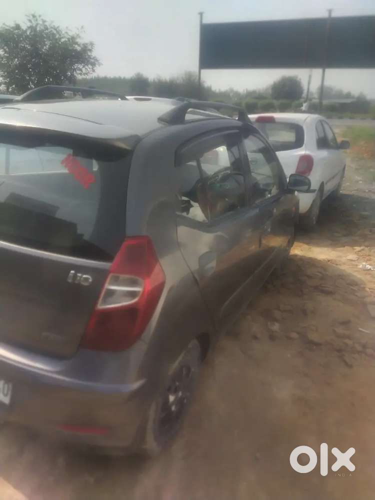 Hyundai I10 Sportz 2012 Year