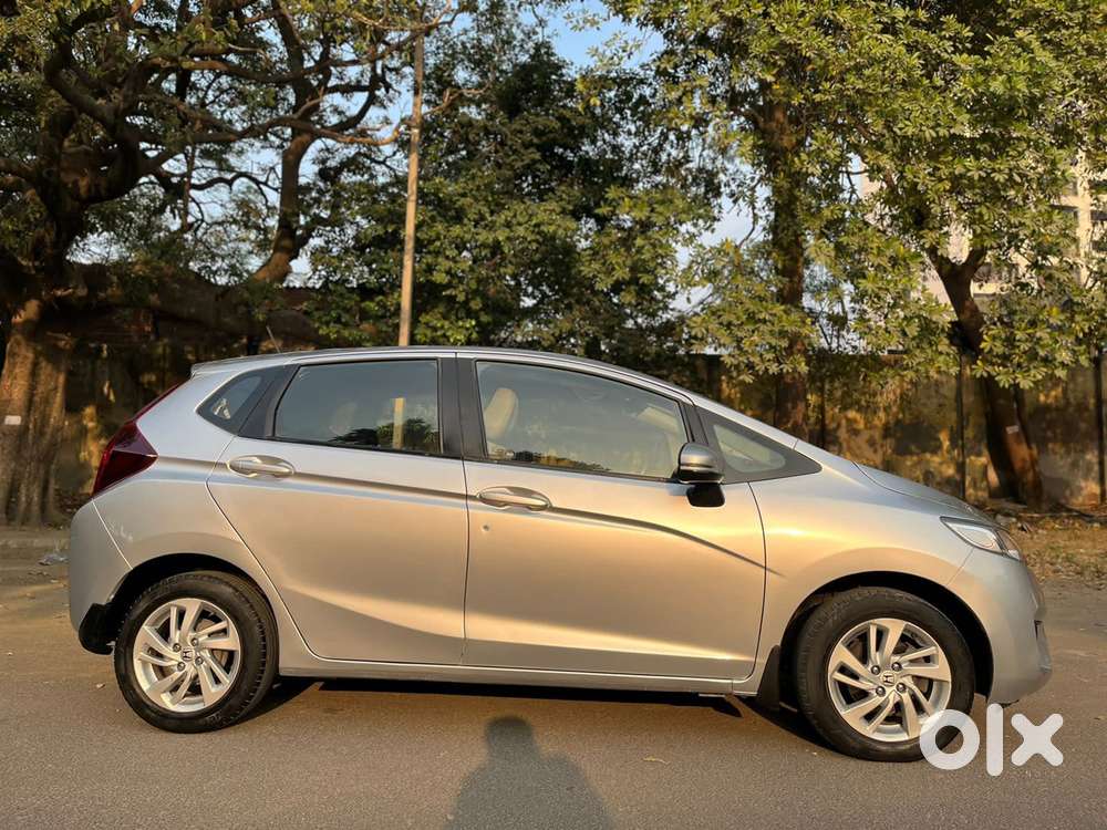 Honda Jazz V Cvt, 2015, Petrol