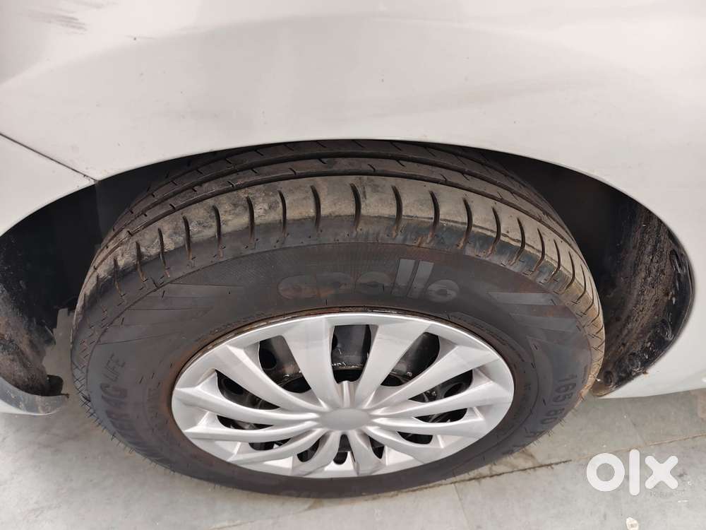 Maruti Suzuki Dzire 1.2 Lxi, 2019, Petrol