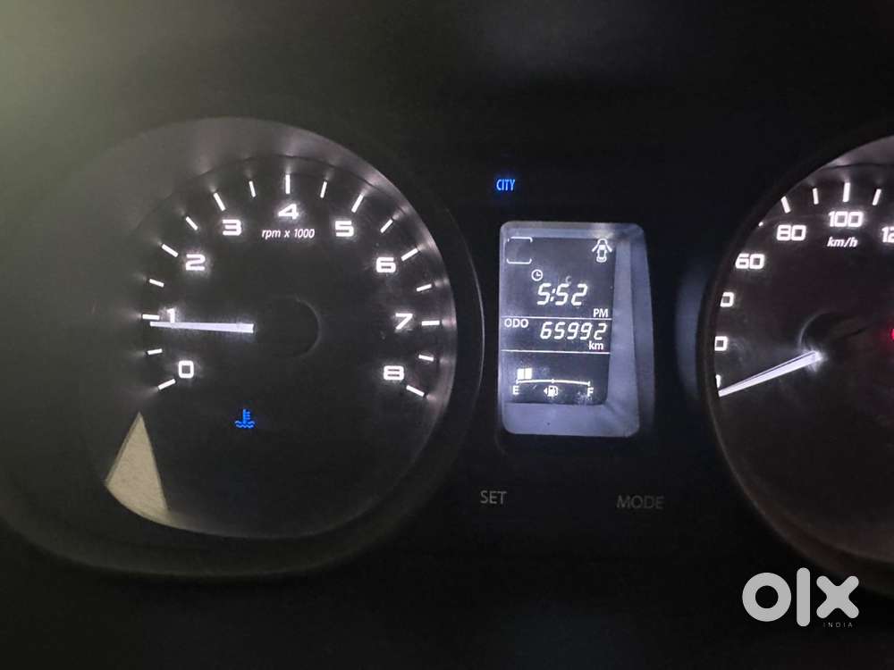 Tata Tiago Petrol 2017