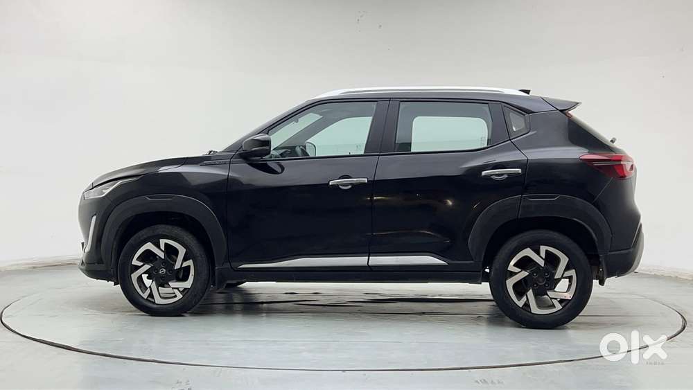 Nissan Magnite 1.0 Xv, 2022, Petrol