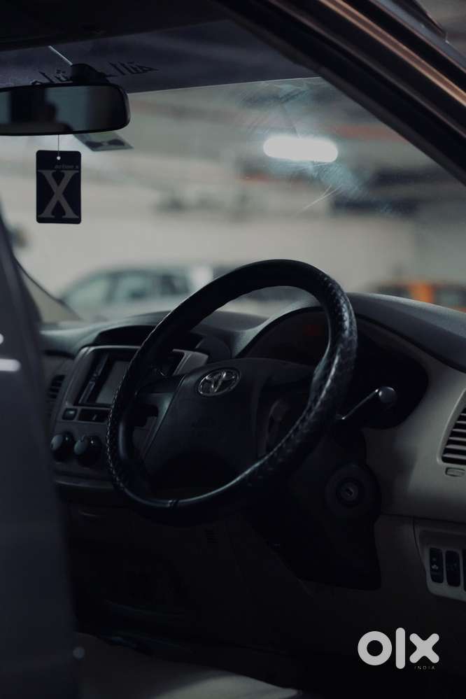Toyota Innova Diesel 2012