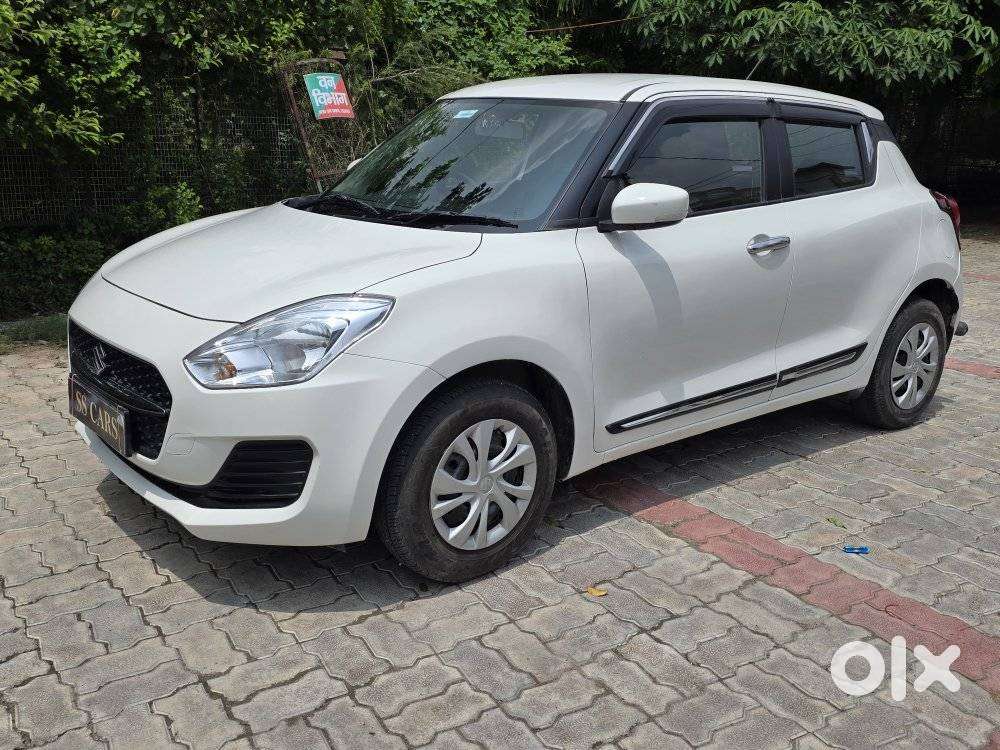 Maruti Suzuki Swift Vxi 1.2 Abs Bs-iv, 2023, Cng & Hybrids