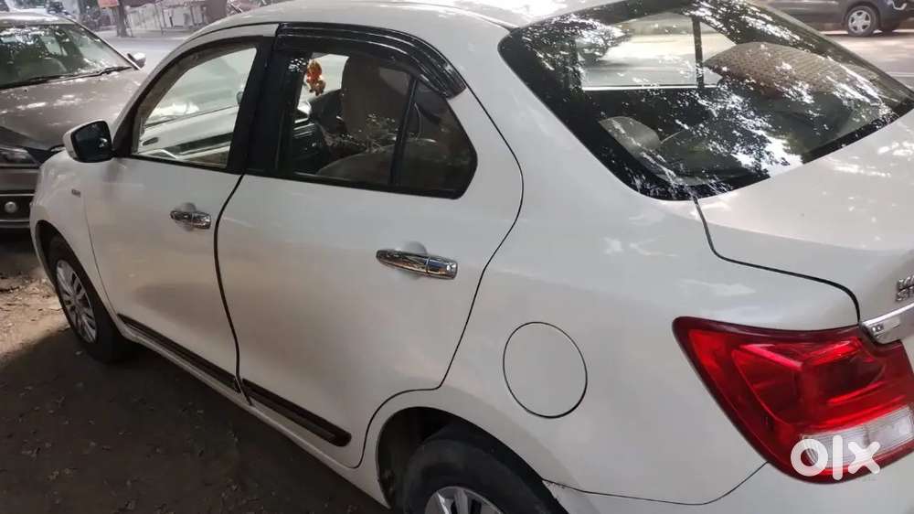 Maruti Suzuki Swift Dzire 2017