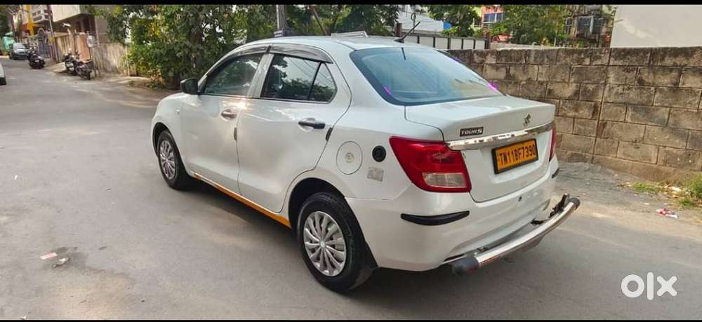 Maruti Suzuki Swift Dzire 1.3 Lxi, 2023, Cng & Hybrids
