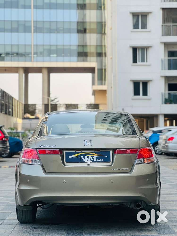 Honda Accord 2.4 Manual, 2008, Petrol