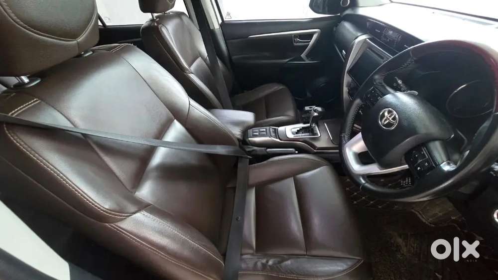 Toyota Fortuner Legender 2018 Diesel