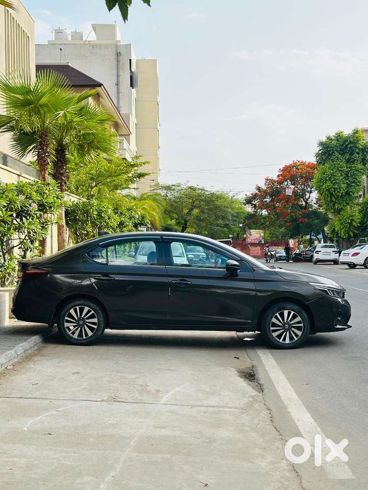 Honda City 1.5 Zx Cvt I-vtec, 2023, Petrol